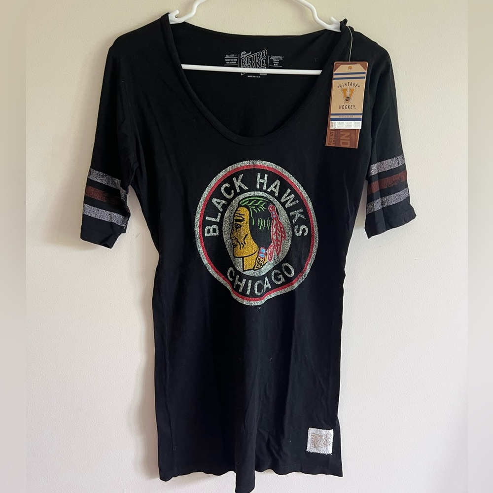 Chicago Blackhawks v neck top